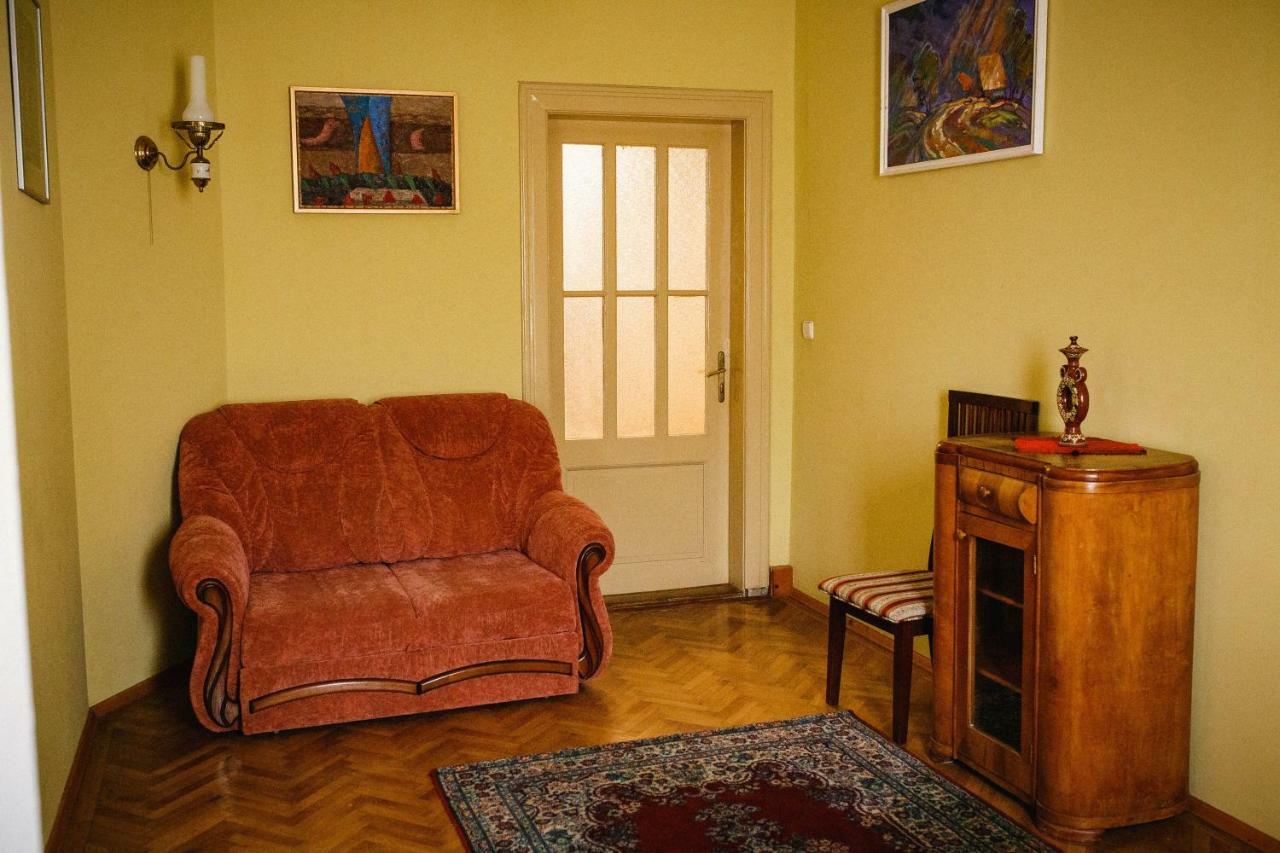 Historical Center Lejlighed Uzjhorod Eksteriør billede
